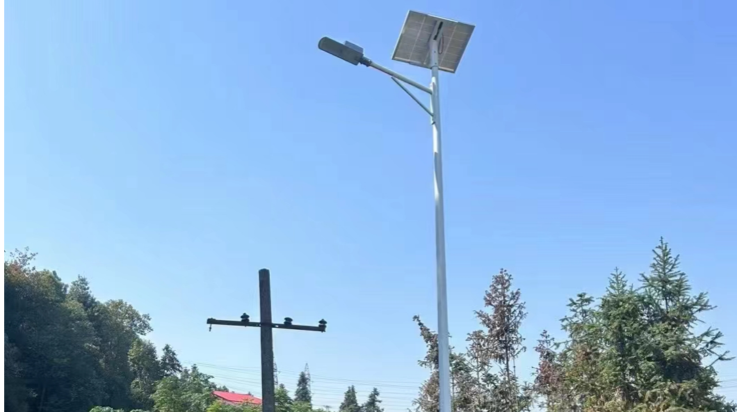 全球太陽能路燈照明市場現狀及發(fā)展（轉發(fā)）