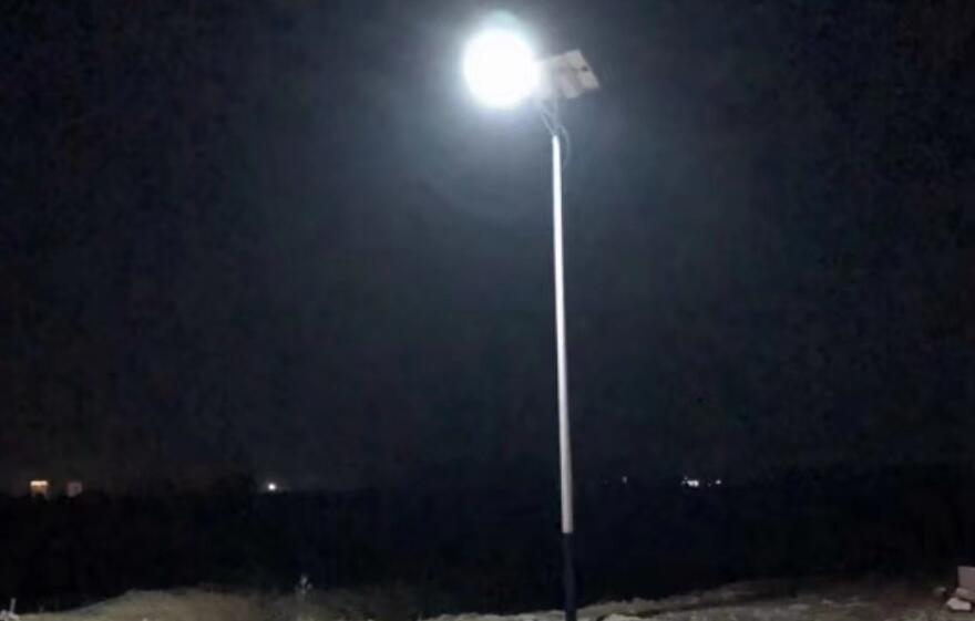 太陽能路燈燈桿如何選擇？